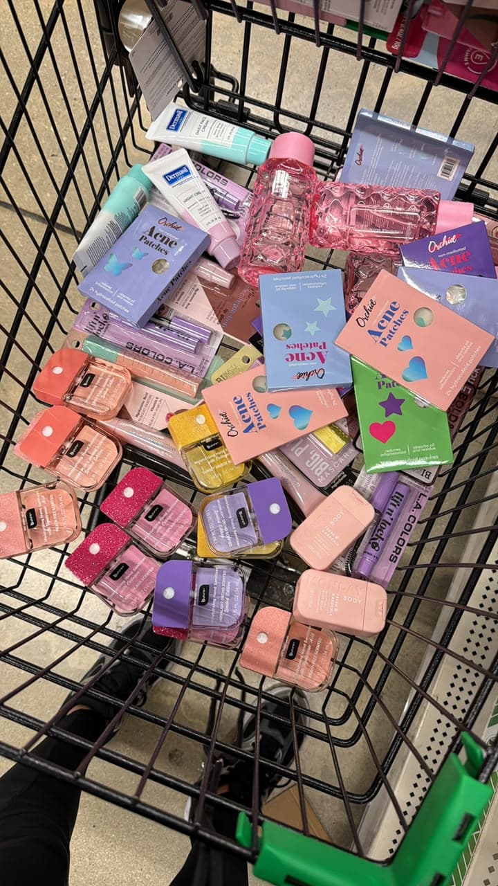 Parches para acné y cosméticos