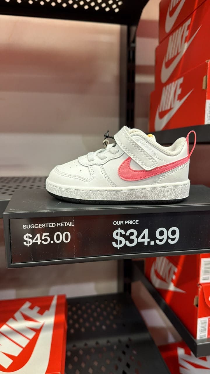 Zapatillas Nike bebé blancas y rosa