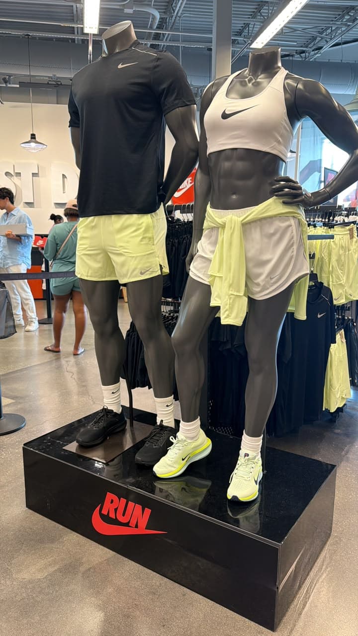 Conjuntos deportivos Nike Running