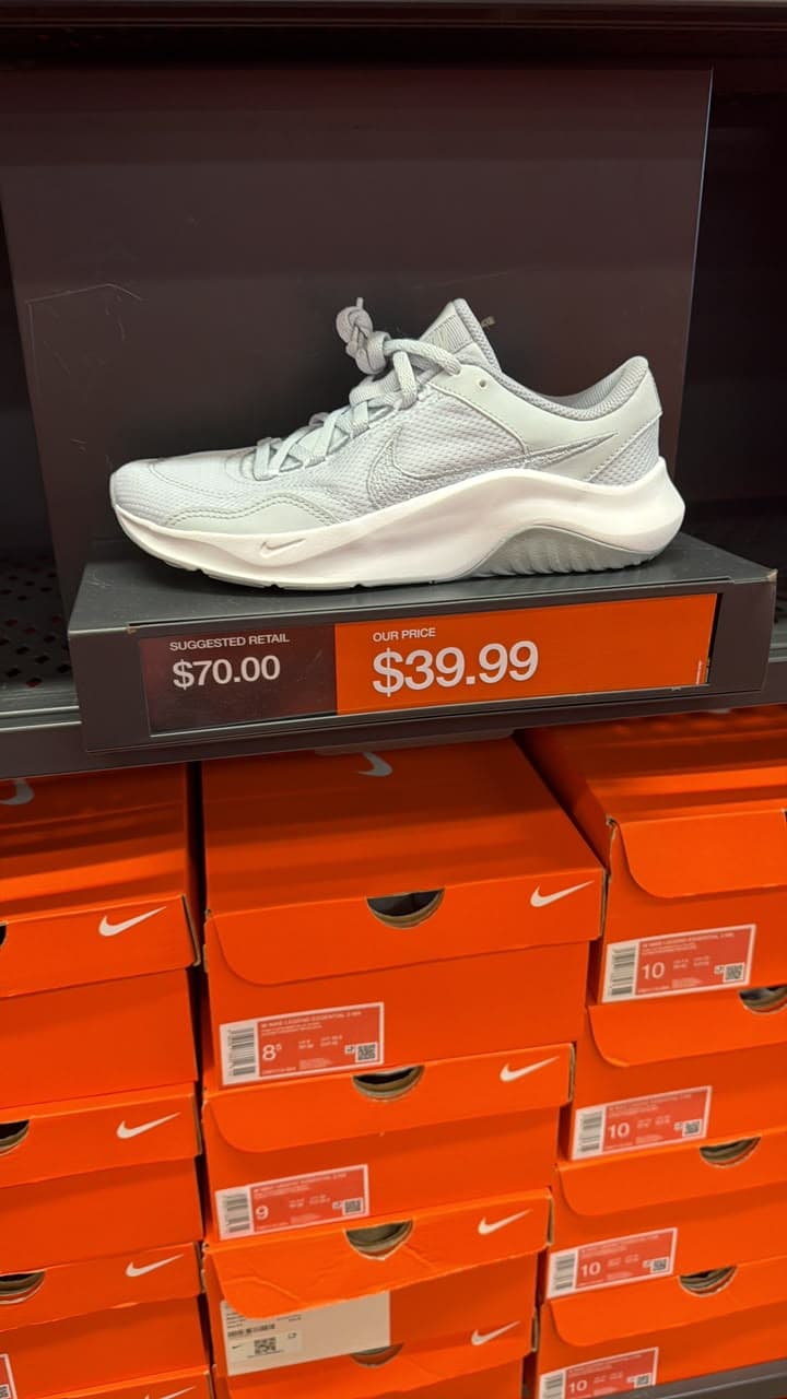 Zapatillas Nike Legend Essential blancas
