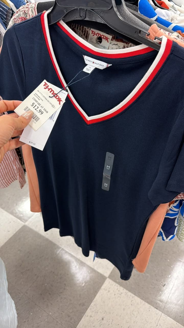 Camiseta Tommy Hilfiger cuello V